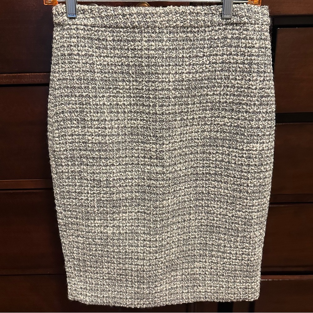 J crew Classic Gray Tweed Pencil Skirt